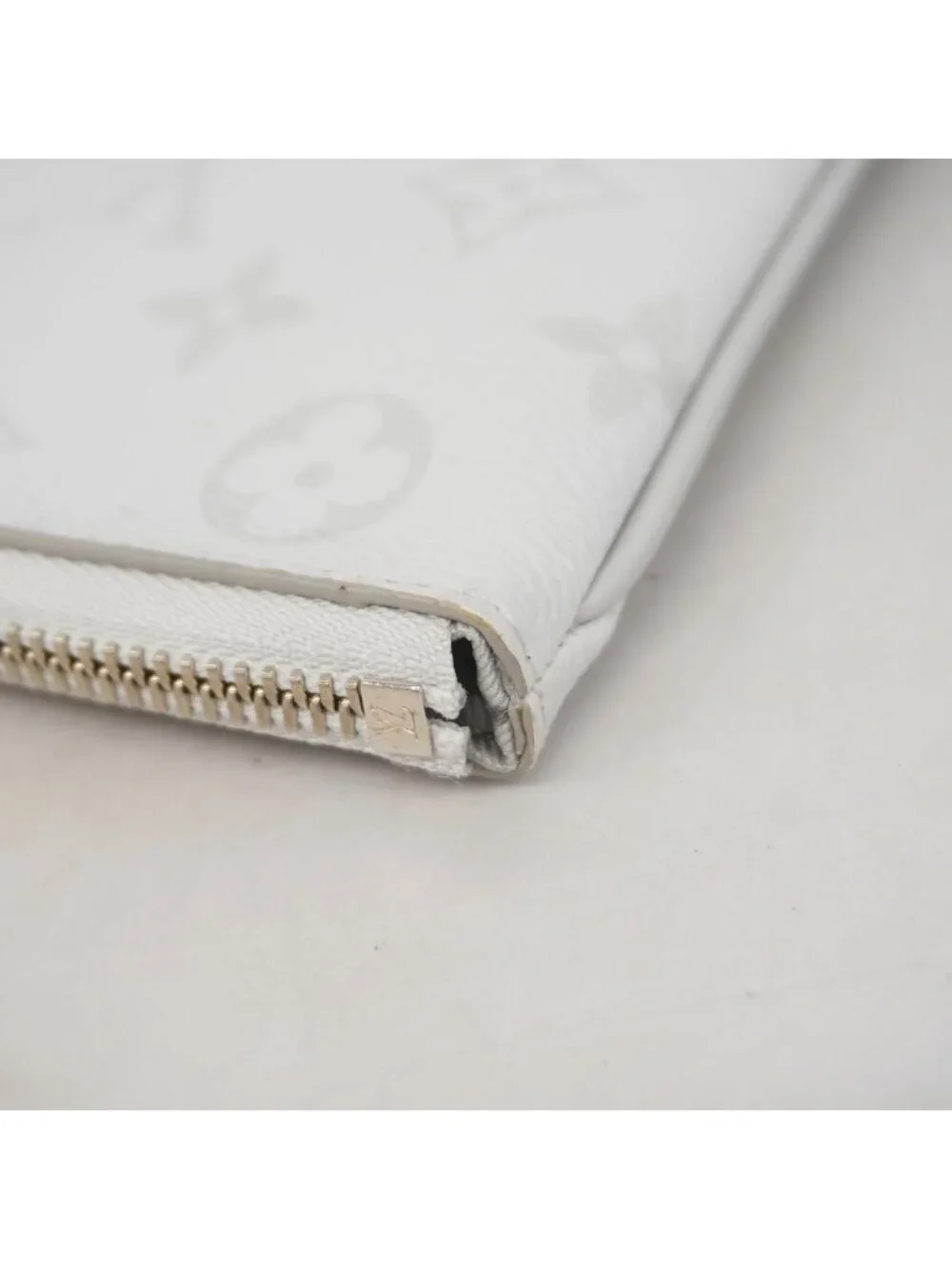 Louis Vuitton Clutch Monogram Logo Story Zipped Pouch GM Gray Yellow